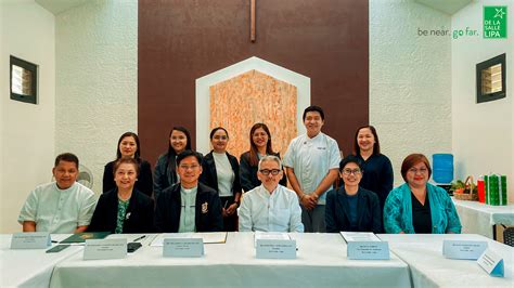 de la salle lipa scholarship.